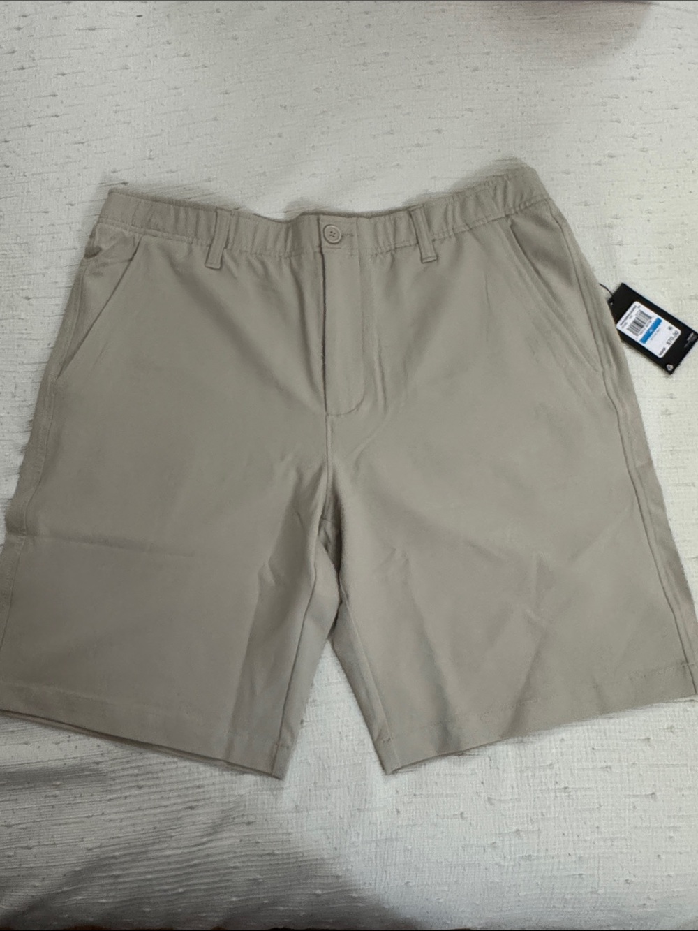 Under Armour Men's Flat-Front Performance Shorts in Light Khaki